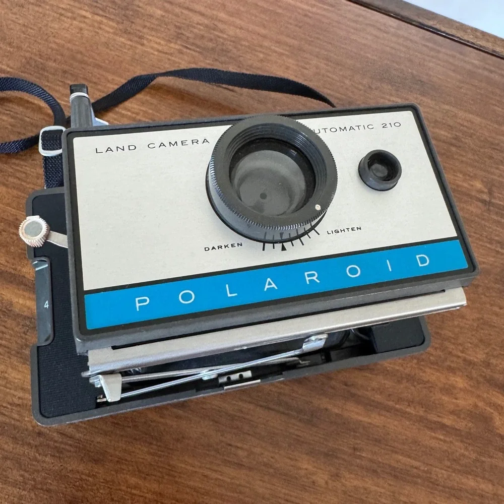 Polaroid Automatic 210 Land Camera Vintage Folding Bellows Instant Film Camera